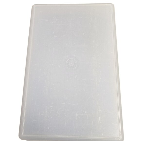 Tupperware Rectangular Storage Container With Lid - Picture 4 of 5